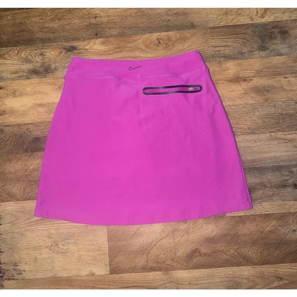 Nike women’s golf tour performance dri fit skirt